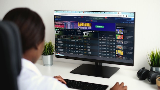 Smartmockups lwkhz4y1